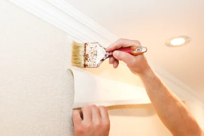 Pose de papier peint à Grossœuvre — revêtements muraux et toiles de verre